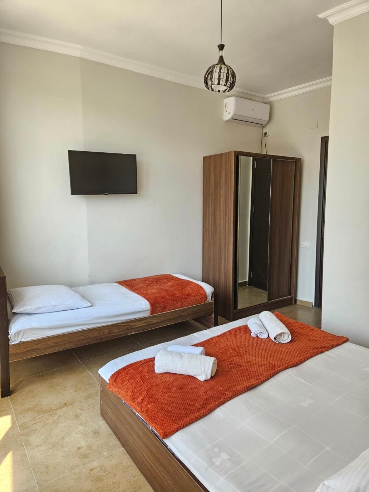 Guest House Gio كوبوليتي المظهر الخارجي الصورة